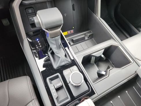 New 2026 Toyota Tundra Limited image 18