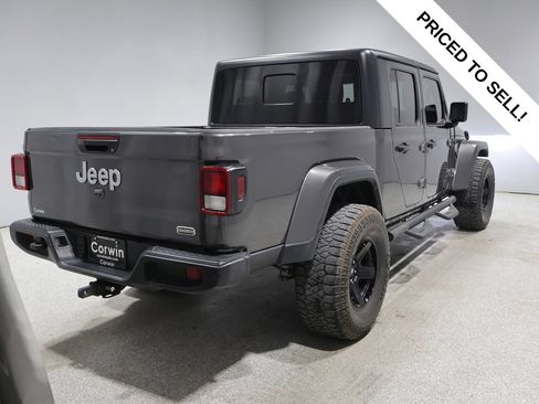 Used 2021 Jeep Gladiator Overland w/ Popular Equipment Package AWD/4WD image 2