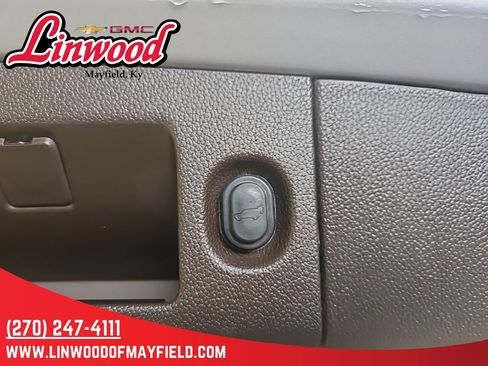 Used 2020 GMC Yukon Denali image 15