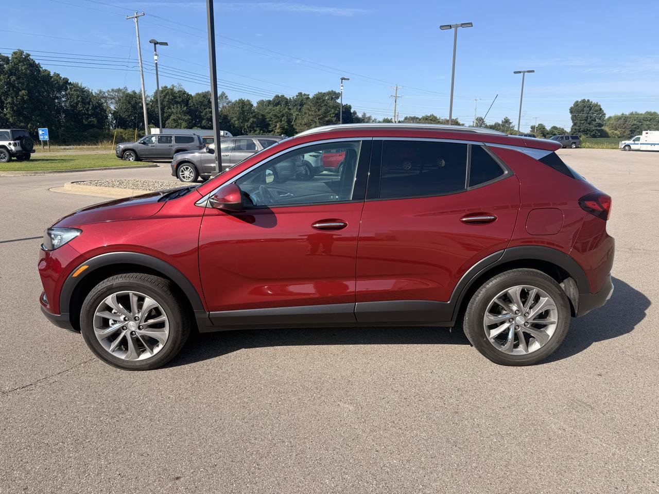 Used 2023 Buick Encore GX Essence w/ Experience Buick Package AWD/4WD image 6
