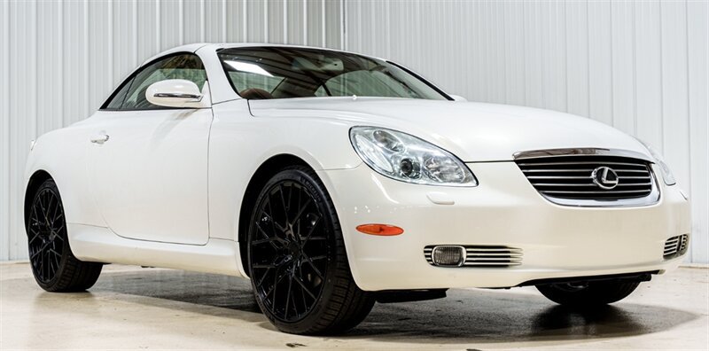 Used 2005 Lexus SC 430 Convertible RWD image 13