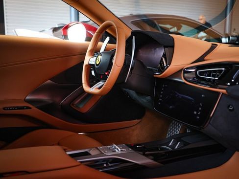 Certified 2025 Ferrari 12Cilindri RWD image 46