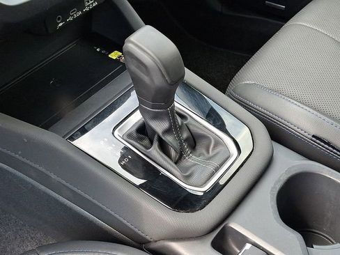 Used 2025 Subaru Forester Limited w/ Popular Package #2 image 15