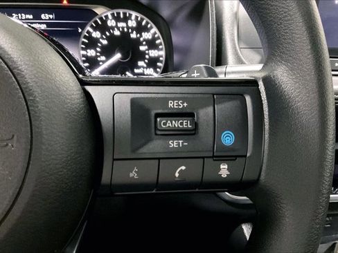 Used 2023 Nissan Rogue SV image 19