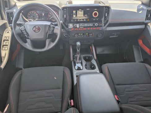 Certified 2025 Nissan Frontier PRO-4X AWD/4WD image 19