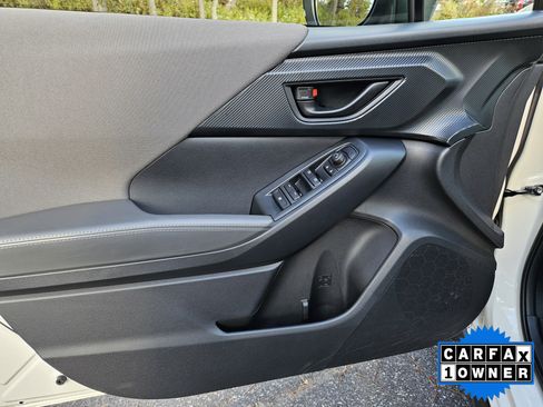 Certified 2025 Subaru Crosstrek 2.0i Premium image 19