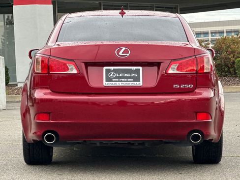 Used 2013 Lexus IS 250 w/ Premium Pkg Value Edition image 8