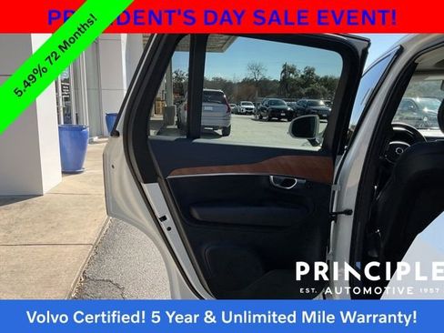 Certified 2024 Volvo XC90 T8 Plus image 24