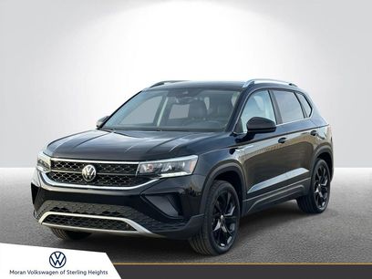 Certified 2023 Volkswagen Taos SE w/ Black Wheel Package