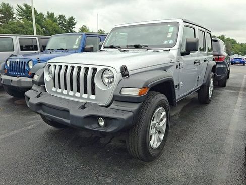 Certified 2023 Jeep Wrangler Unlimited Sport AWD/4WD image 3