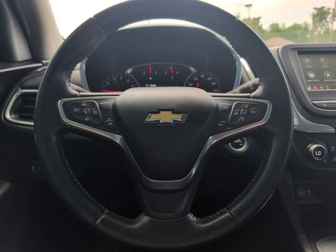 Used 2019 Chevrolet Equinox LT w/ Driver Convenience Package FWD image 11