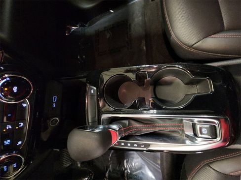 Certified 2025 Chevrolet Trax RS w/ Driver Confidence Package image 21