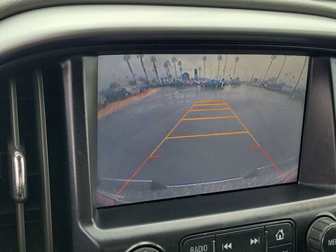 Used 2015 Chevrolet Colorado LT w/ Luxury Package image 9