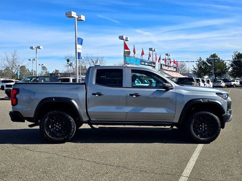 Used 2024 Chevrolet Colorado Trail Boss w/ Advanced Trailering Package image 8