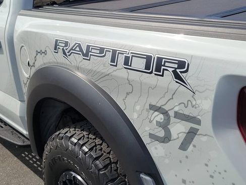 Certified 2023 Ford F150 Raptor w/ Raptor 37 Performance Package AWD/4WD image 10