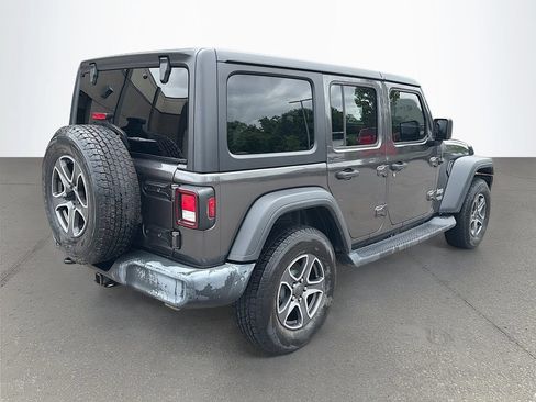 Used 2019 Jeep Wrangler Unlimited Sport S AWD/4WD image 4