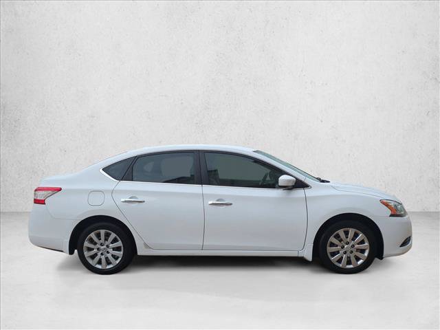 Used 2015 Nissan Sentra SV FWD image 4