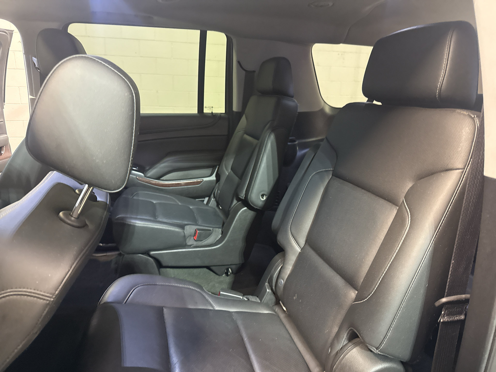 Used 2018 GMC Yukon XL SLT w/ Premium Edition AWD/4WD image 29
