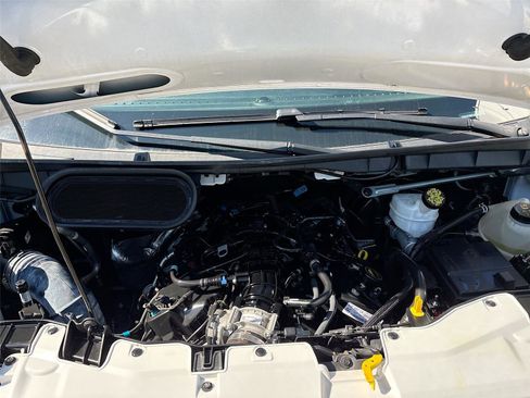 Used 2023 Ford Transit 350 XLT image 33