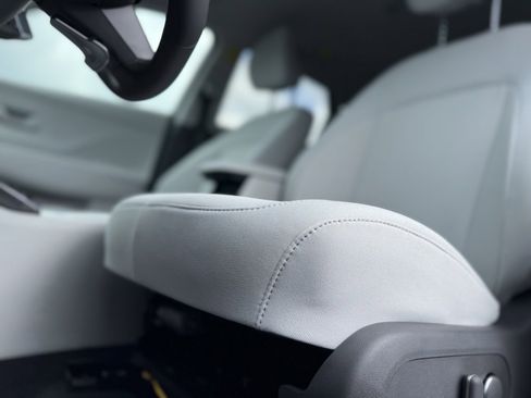 New 2025 Hyundai Kona SEL image 28