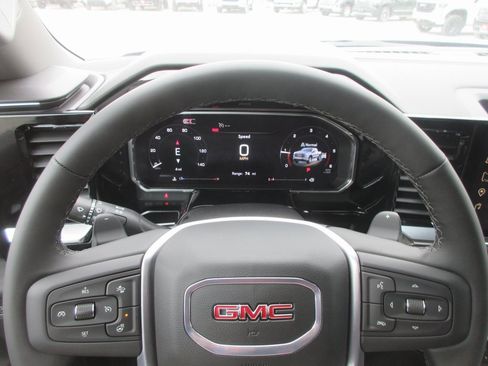 New 2026 GMC Sierra 1500 Elevation image 18