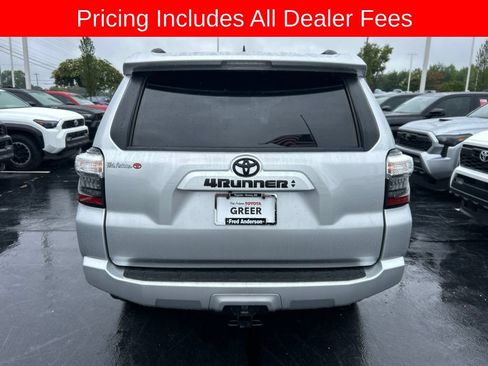 Used 2024 Toyota 4Runner SR5 RWD image 17