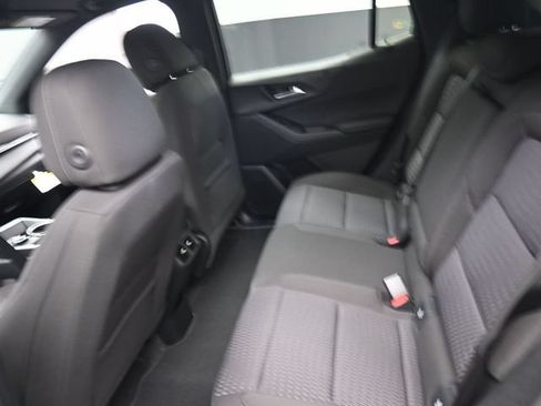 New 2026 Chevrolet Equinox LT w/ Midnight Edition FWD image 9