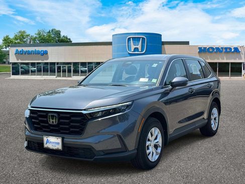 Certified 2023 Honda CR-V LX image 2