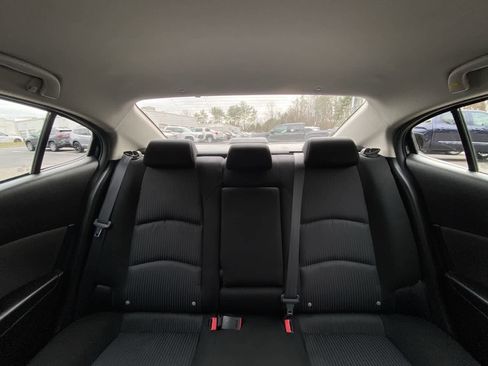 Used 2016 MAZDA MAZDA3 i Sport w/ Preferred Equipment Package image 30