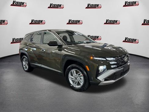 New 2026 Hyundai Tucson SE image 3