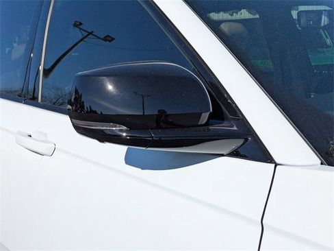 New 2025 Jeep Grand Cherokee Limited image 11