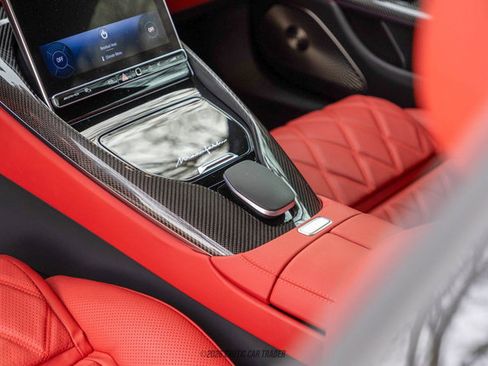 Used 2025 Mercedes-Benz AMG GT 63 image 37