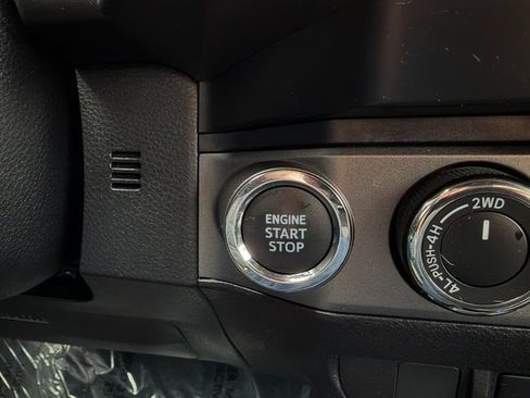 Used 2022 Toyota Tacoma TRD Sport image 20