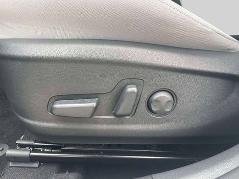 Certified 2023 Hyundai Kona SEL AWD/4WD image 18