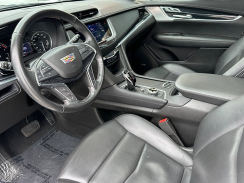 Certified 2023 Cadillac XT5 Premium Luxury image 40