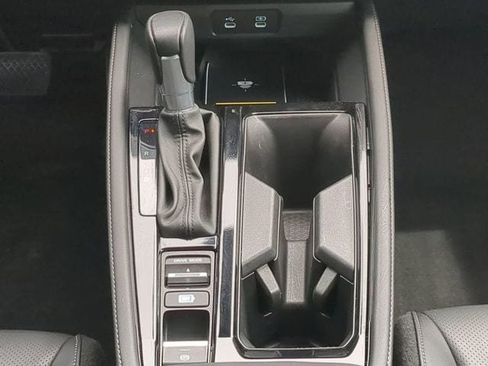 Used 2025 Honda Accord Touring image 17