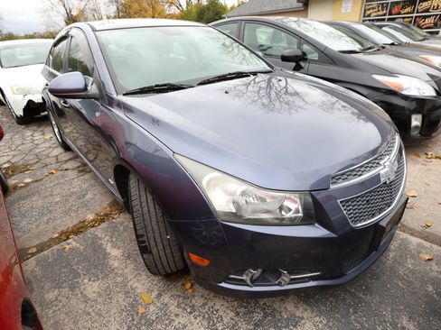 Used 2013 Chevrolet Cruze LT w/ All-Star Edition image 3