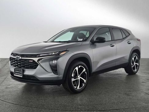 New 2026 Chevrolet Trax RS w/ Driver Confidence Package image 7