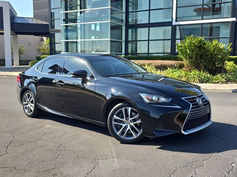 Used 2020 Lexus IS 300 image 26