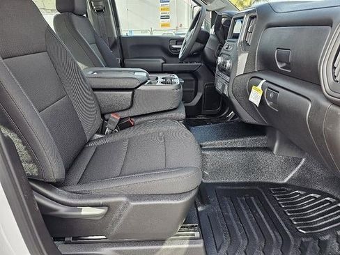 New 2024 GMC Sierra 3500 Pro w/ Fleet Convenience Package RWD image 23