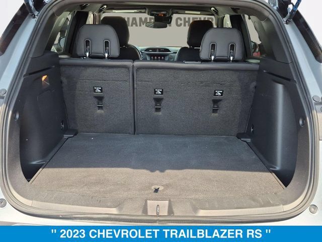 Used 2023 Chevrolet TrailBlazer RS AWD/4WD image 29