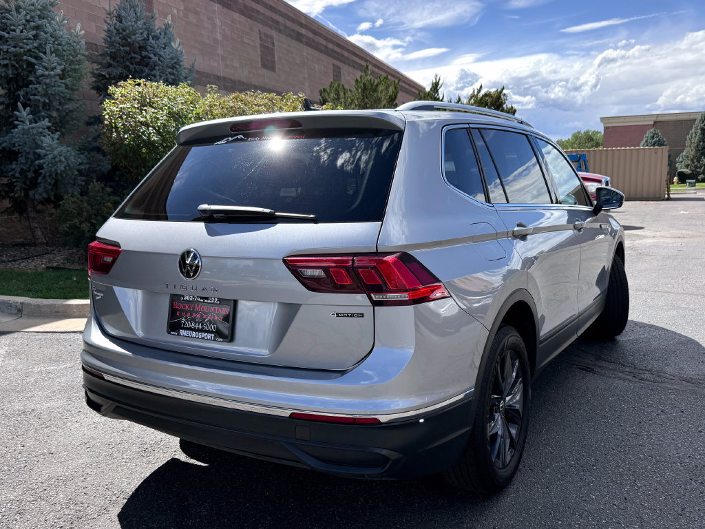 Used 2024 Volkswagen Tiguan SE AWD/4WD image 7