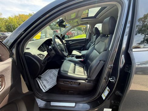 Used 2016 Acura MDX w/ Technology Package AWD/4WD image 10