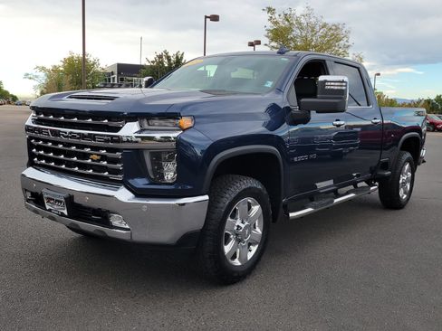 Certified 2020 Chevrolet Silverado 2500 LTZ w/ LTZ Premium Package AWD/4WD image 7