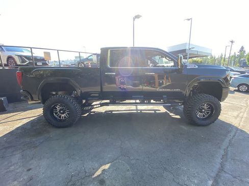 Used 2020 GMC Sierra 2500 Denali w/ Denali Ultimate Package AWD/4WD image 7