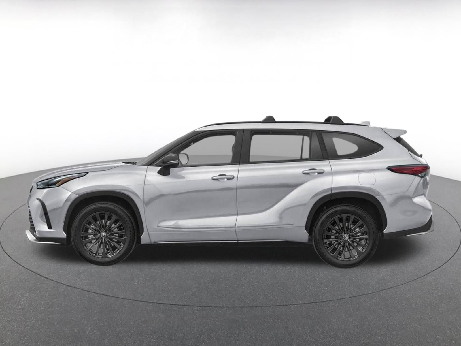 Used 2025 Toyota Highlander XSE AWD/4WD image 3