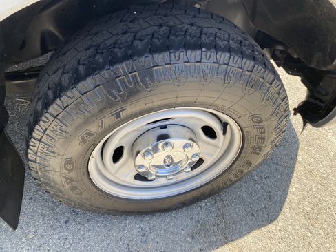 Used 2015 Ford F250 XL w/ XL Value Package RWD image 25