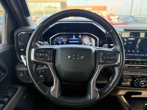 Used 2022 Chevrolet Silverado 1500 ZR2 w/ Technology Package AWD/4WD image 13