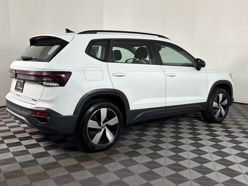 Used 2025 Volkswagen Taos S AWD/4WD image 7
