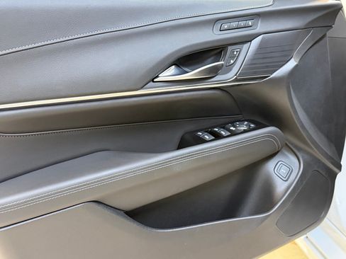 Certified 2025 Cadillac CT4 Premium Luxury RWD image 13